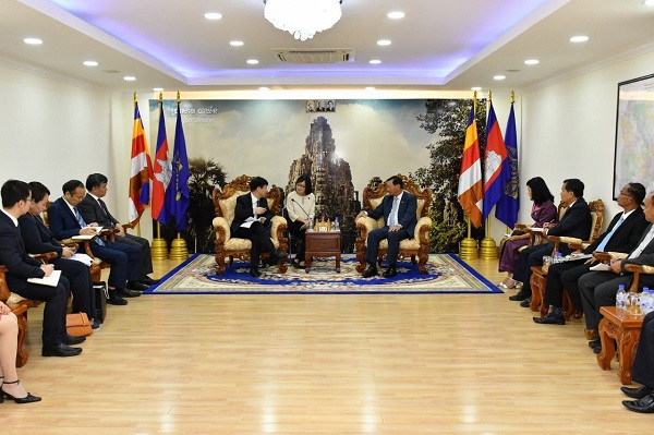 8671578536865917.jpg 1.jpg