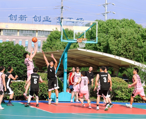 301720255579452.jpg 中鋼天源第十一屆職工籃球聯賽揭幕戰-裁剪_副本.jpg